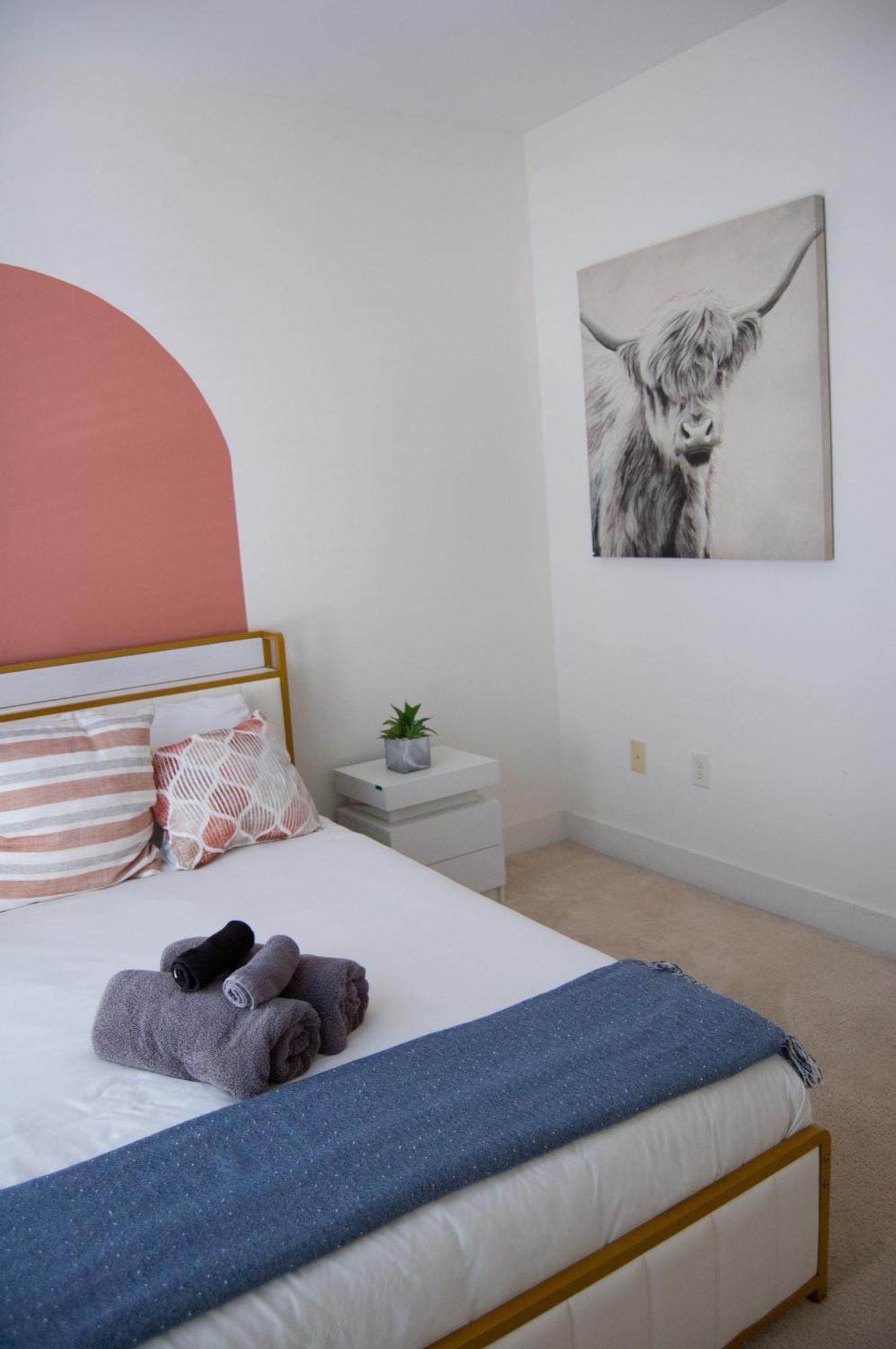 Modern Townhouse - 1 Min To Uptown Clt - Walk To Restaurants Villa Charlotte Luaran gambar